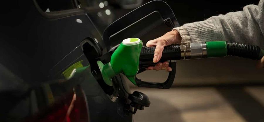 البترول: لن يتم دراسة تغيير الأسعار الحالية للمنتجات البترولية قبل 6 أشهر مقبلة